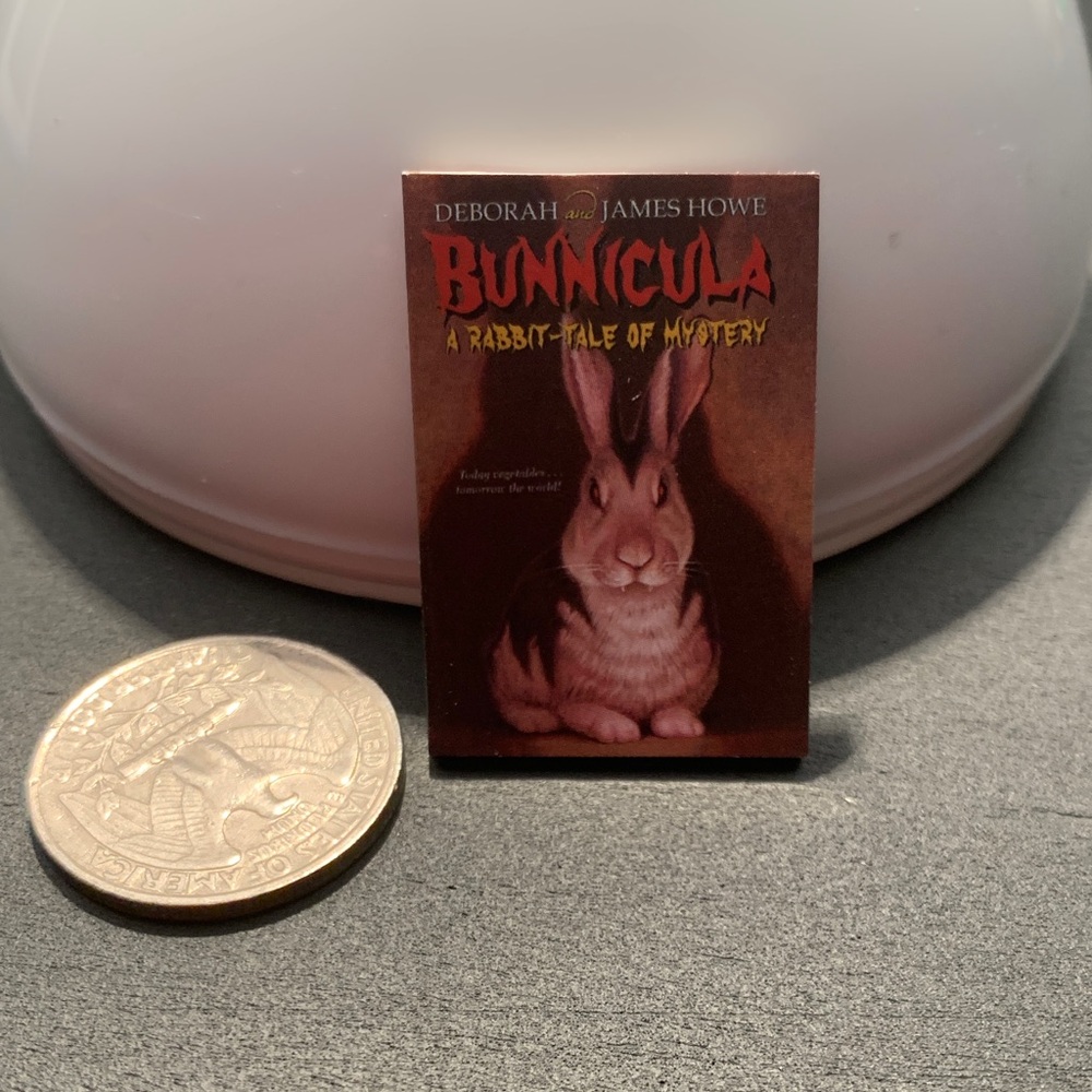 Zuru Mini Book- Bunnicula Collectible Book - Series 1, Rare